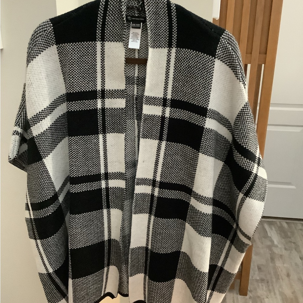 CLEARANCE Plaid Black and White Women's Sweater